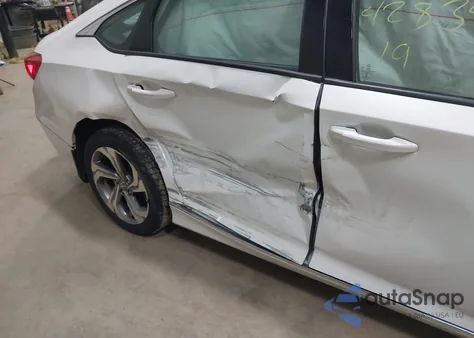 2019 Honda Accord Ex z USA, uszkodzony, nr VIN 1HGCV1F48KA039951